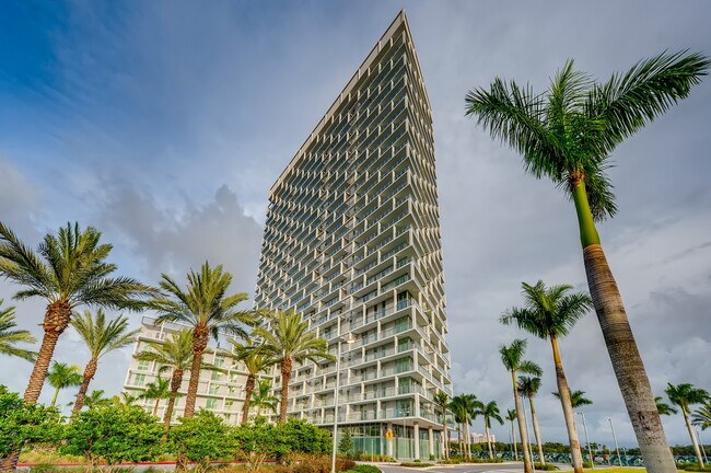 YOO Metropica North Tower One in Sunrise, FL - Building Photo - Building Photo