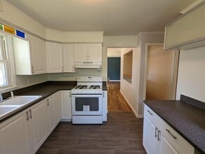 4322 Doncaster Dr in Madison, WI - Building Photo - Building Photo