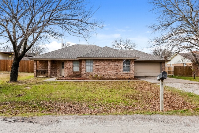 property at 413 Maplewood St