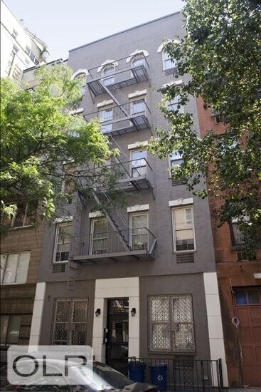 350 East 76 Street in New York, NY - Building Photo - Floor Plan