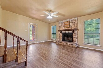 109 Quail Haven St in Alvarado, TX - Building Photo - Building Photo