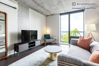 1900 1st Ave-Unit -FL7-ID31 in Seattle, WA - Building Photo - Building Photo