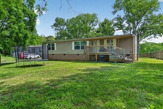 122 Gibson St in Sweetwater, TN - Building Photo - Building Photo