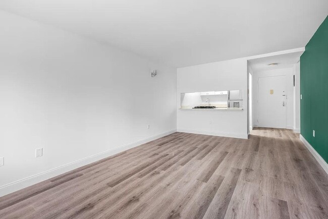 property at 280 Rector Pl