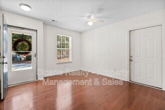 7979 Vermont Rd in North Charleston, SC - Building Photo - Building Photo