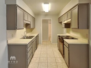 303 N Eastern St in Keene, TX - Building Photo - Building Photo