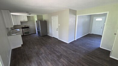 2015 Brenda Ave in Denison, TX - Building Photo - Building Photo