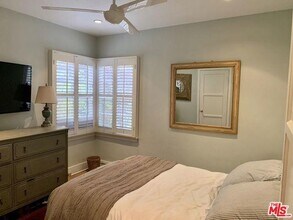1309 Warnall Ave in Los Angeles, CA - Building Photo - Building Photo