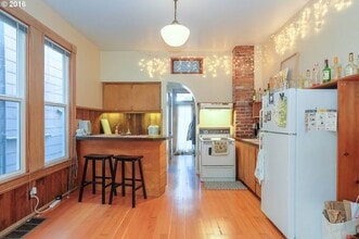 3206 S Kelly Ave in Portland, OR - Building Photo - Building Photo