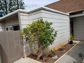 94-433-433 Lanikuhana Pl in Mililani, HI - Building Photo