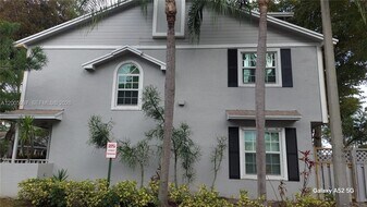 14631 SW 122nd Pl in Miami, FL - Building Photo