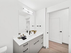 1701 W Webster Ave in Chicago, IL - Building Photo - Building Photo