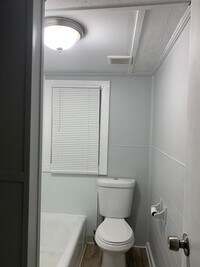 315 E 15th St SW photo'