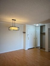 397 Imperial Way in Daly City, CA - Building Photo - Building Photo