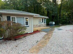 1305 Lynn Rd in Raleigh, NC - Building Photo - Building Photo