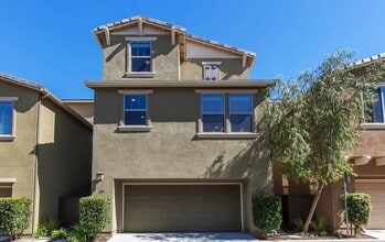 1819 Lavender Ln in Chula Vista, CA - Building Photo - Building Photo