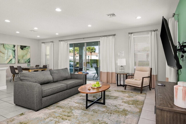 301 Burma St in Kissimmee, FL - Building Photo - Building Photo