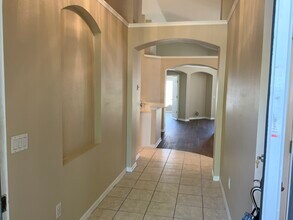 32124 Cypress Valley Dr in Wesley Chapel, FL - Building Photo - Building Photo