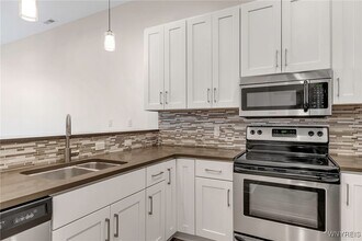 251 Main St in Buffalo, NY - Building Photo - Building Photo