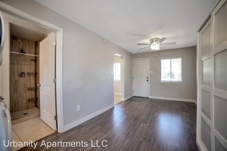 4249 N 17th St in Phoenix, AZ - Foto de edificio - Building Photo