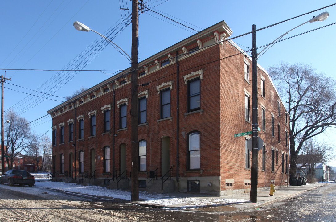 1722-1730 Baymiller St in Cincinnati, OH - Building Photo