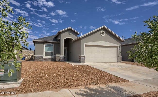 13849 Garforth Ave in Horizon City, TX - Building Photo - Building Photo