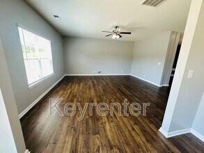 236 Gail Ln in Lenoir City, TN - Building Photo - Building Photo