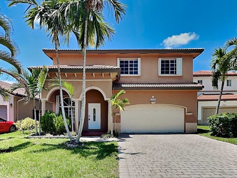 12972 SW 229th St in Miami, FL - Building Photo