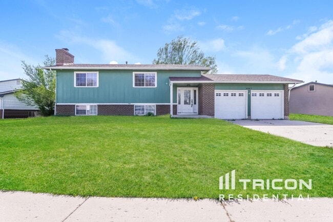 property at 6861 Millbrook Cir