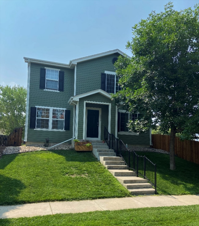 property at 6809 Colony Hills Ln