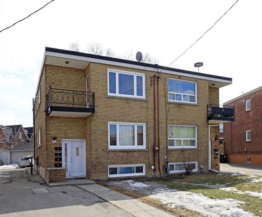 47-49 Penhurst Ave in Toronto, ON - Building Photo
