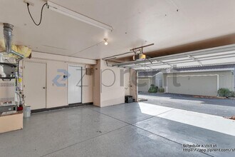 135 Southwind Dr in Pleasant Hill, CA - Foto de edificio - Building Photo