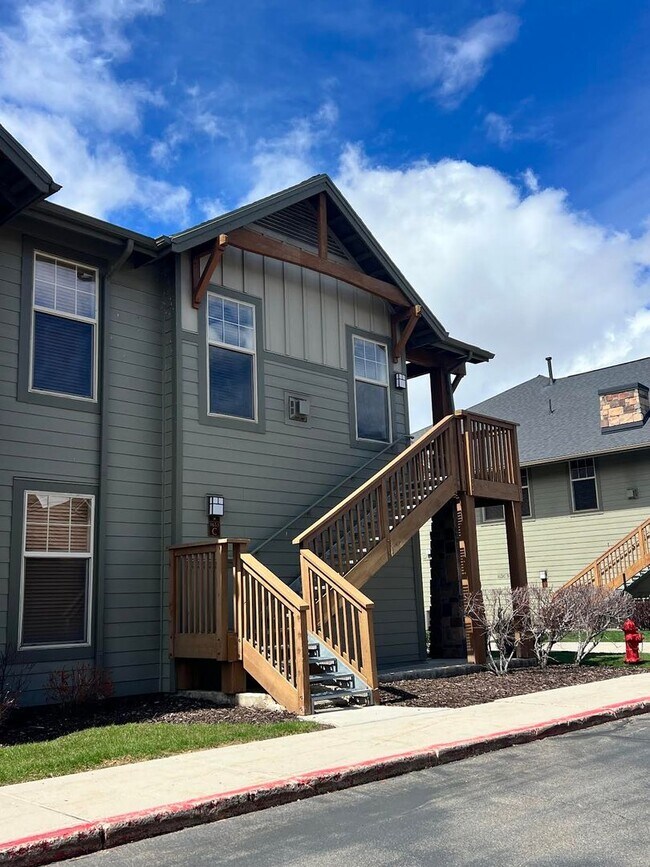 1653 Fox Hollow Ln in Park City, UT - Building Photo - Building Photo