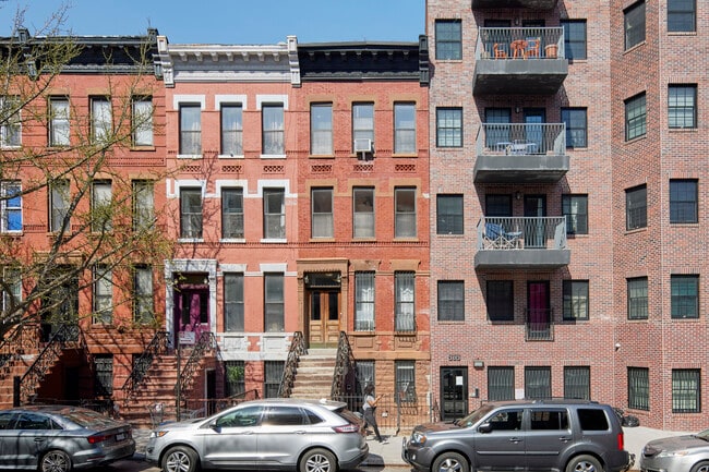 Conversion To 4-family in New York, NY - Building Photo - Building Photo