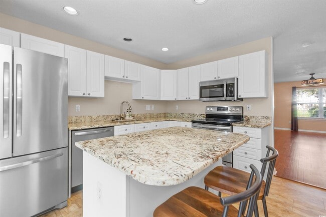 3515 Crepe Myrtle Ct