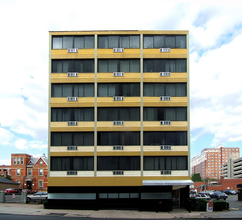 Metro 297 in New Haven, CT - Foto de edificio