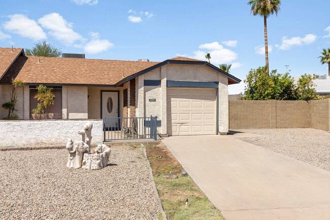 16216 N 16th Pl in Phoenix, AZ - Building Photo - Building Photo