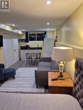 7 Harbour Crescent in Wasaga Beach, ON - Building Photo - Building Photo