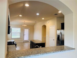18704 Moreto Loop in Pflugerville, TX - Building Photo - Building Photo