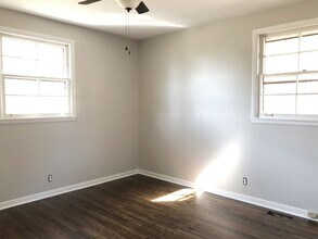 122 Anchor Dr in Hendersonville, TN - Building Photo - Building Photo