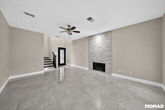 18928 Ravenglen Ct in Dallas, TX - Building Photo - Building Photo