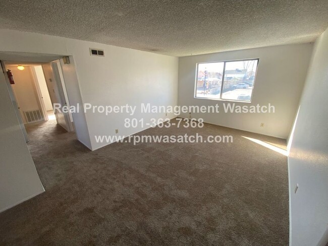 1694 W 8300 S in West Jordan, UT - Building Photo - Building Photo