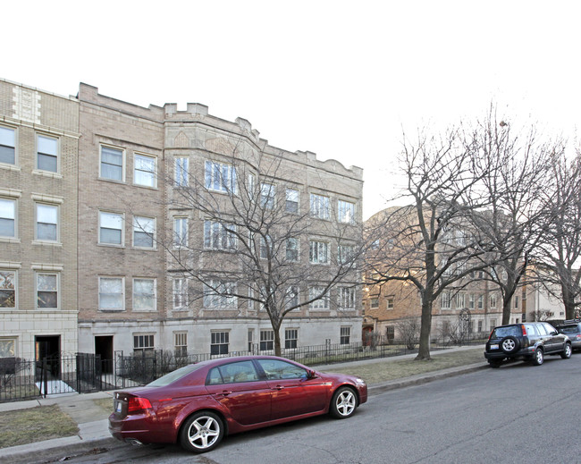 4215 N Paulina St in Chicago, IL - Foto de edificio - Building Photo