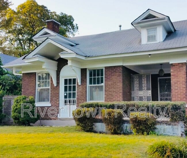 property at 1808 Glenview Ave