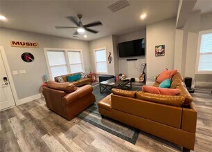 2018 Detroit Ave NW in Atlanta, GA - Building Photo - Building Photo