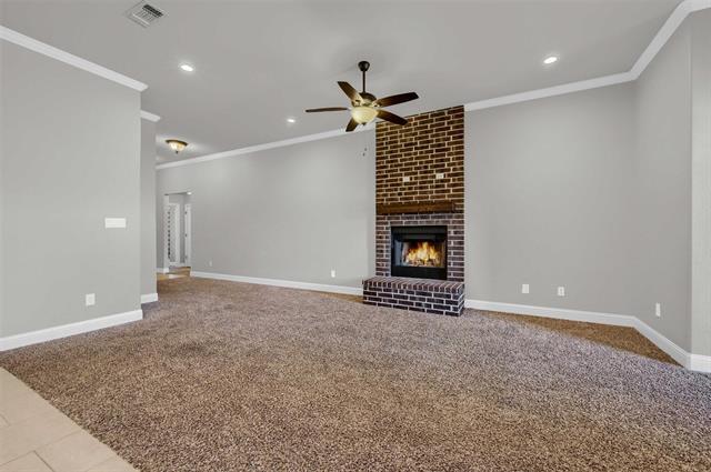 2401 Southridge Ln in Sherman, TX - Building Photo - Building Photo
