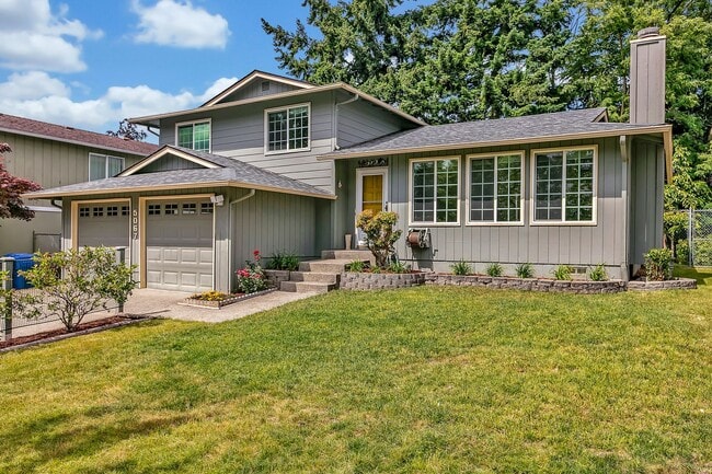 property at 5067 34th St NE