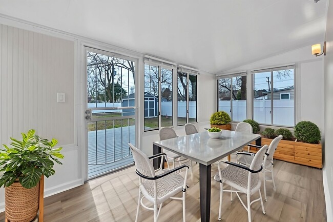 property at 8 E Preston St