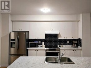 80 Norwich Cres in Haldimand, ON - Building Photo - Building Photo