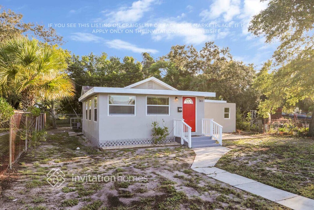 741 37th Ave S in St. Petersburg, FL - Building Photo